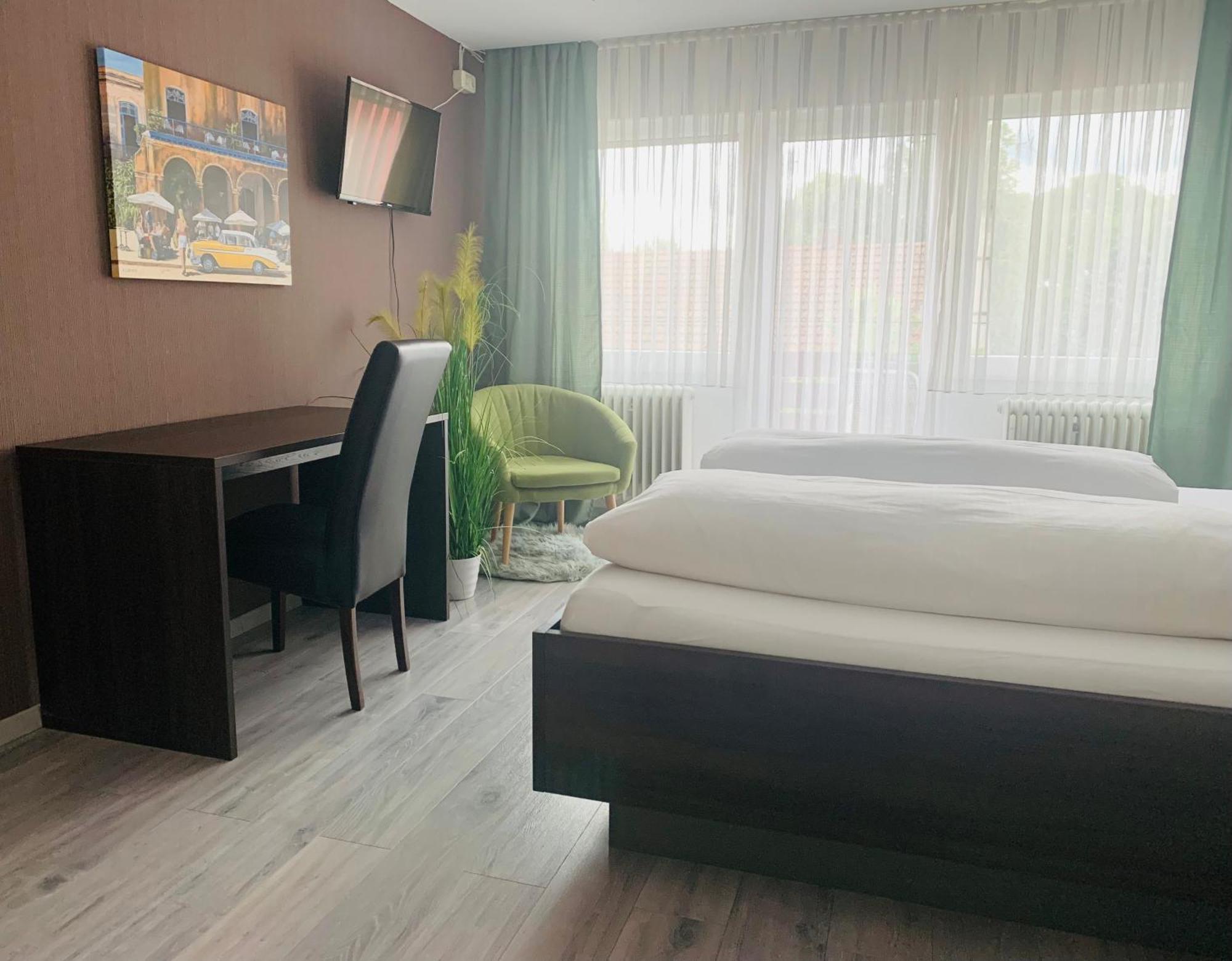 Hotel-Restaurant Buger Hof Bamberg Room photo